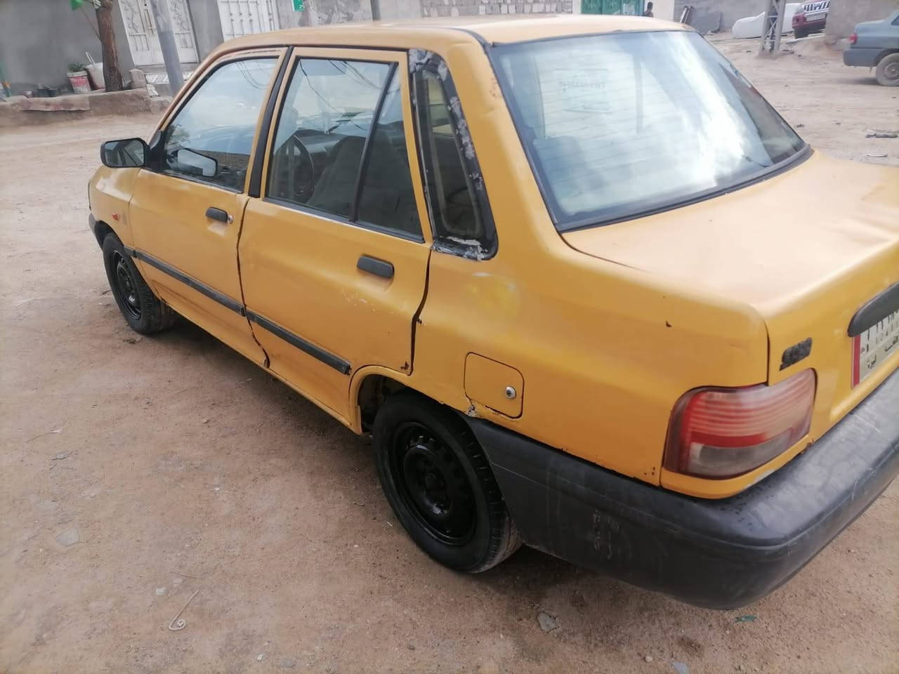 سلام عليكم سايبا موديل ٢٠١١
مكينه وكير مكفولات 
حداديه زينه 
شواصي بس واحد مصلح حلوات
سياره مال عيشه كبل للشارع 
اصوليه ثاني يوم مداور 
السعر ١٥ وبيه مجال 
مكان سياره نجف كوفه 
اتصالعل الرقم ***********
