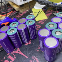 بطاريات فوسفات الحديد • ١٢فولت ١٣امبير • ذي قار شطرة