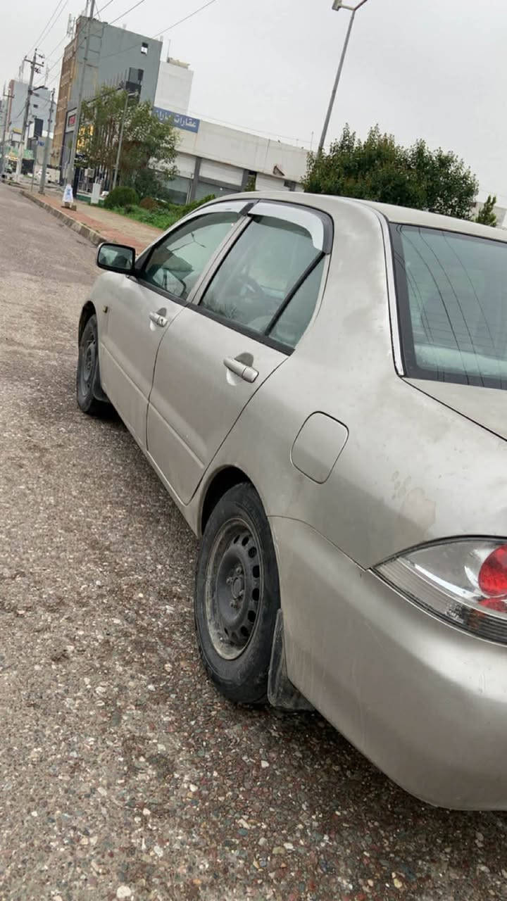 لانسەر 2007
مەکینە بچوک
چار جام کارەبایی
شاشە ئایپاد و کامیرە
Abs
گێر تۆماتیک
حیزامە لەسە ساخی
گێڕ و مەکینە و تەبرید بەشەرت
توند و تۆڵە تایی نوێیە بێ مەسرەفە
ڕەقەمی نوێیە
0750/440/0570 أربيل, العراق


**إذا كنت صاحب هذا الإعلان وتريد حذفه لأي سبب، رجاءا أرسل رسالة إلى الدعم الفني**