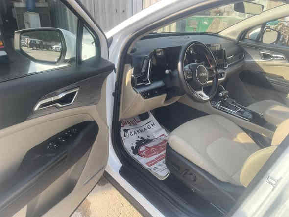 سلام عليكم كيا سبورتج خليجي موديل2023

الرقم أربيل /باسمي تحويل مباشر

الموصفات فول موصفات أربيل
قماره بانورما
صندوك كهرباء
كشن كهرباء 
هندبريك دكمه
كشنات تدفئه الداخل بيجي واسودّ
مكفوله بيه فقص رصعات 3حفيفه بدون لاصبغ ولا بارد ماشيه 31 الف
السعر 22800 دولار/ بيه مجال بسيط 

العنوان بغداد الاعظميه

رقم الهاتف ***********
