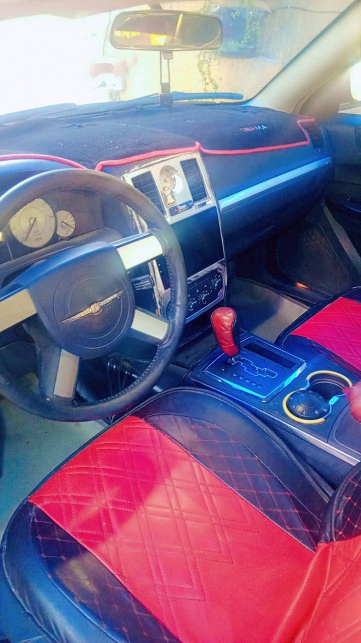تحيه طيبه ا
وبامه ٢٠١٠ اصل اربع جوكات محرك ٣ونص 
سياره جاهزه بيها صبغ قماره اثر حالوب فقط
 بدون حادث
رقم اربيل تريد وكاله تريد تحويل
 السعر ٨٧
 مكاني واسط نعمانيه للاستفسار الاتصال بالرقم ***********
