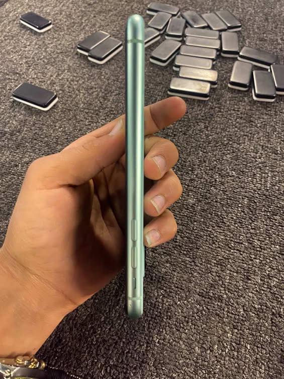 ايفون ١١ عادي
شرط ما مفتوح 
ذاكره ١٢٨
بطاريه ٧٥
تك
مراوس ب١١ برو او برو ماكس أنطي فرق عادي 
السعر ٣٠٠


**إذا كنت صاحب هذا الإعلان وتريد حذفه لأي سبب، رجاءا أرسل رسالة إلى الدعم الفني**