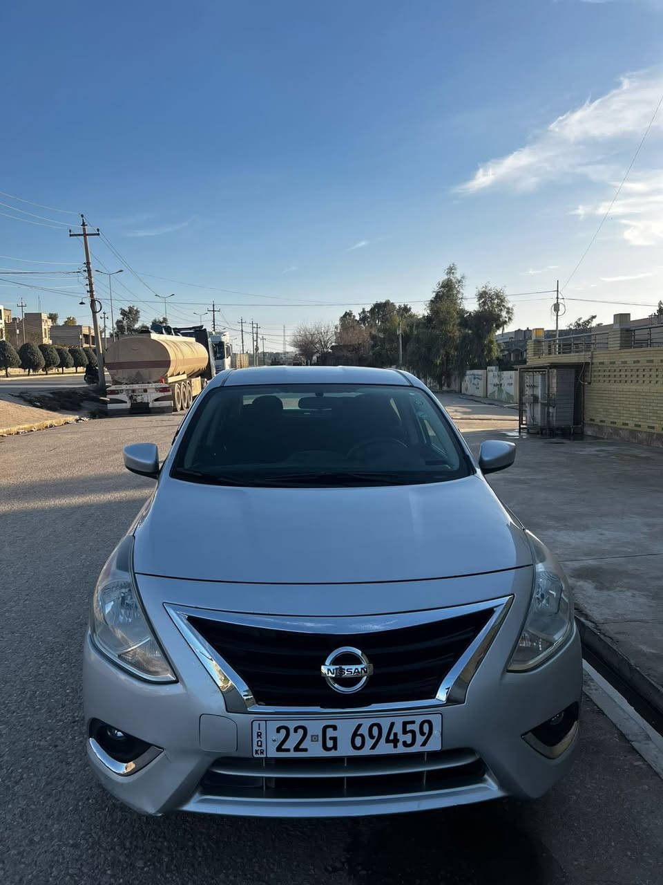 السلام عليكم
نيسان فيرسا 2019 sv 
كلين تايتل 
بدون صبغ بدون ايرباك
ماشي 76 الف فقط
سعر/114$ ورقه بى مجال قليل 
رقم سنوية كلشي جديد تحويل وكالة شرط رقم شاصي 
3n1cn7ap5kl865106
واتساب +كورك ***********

