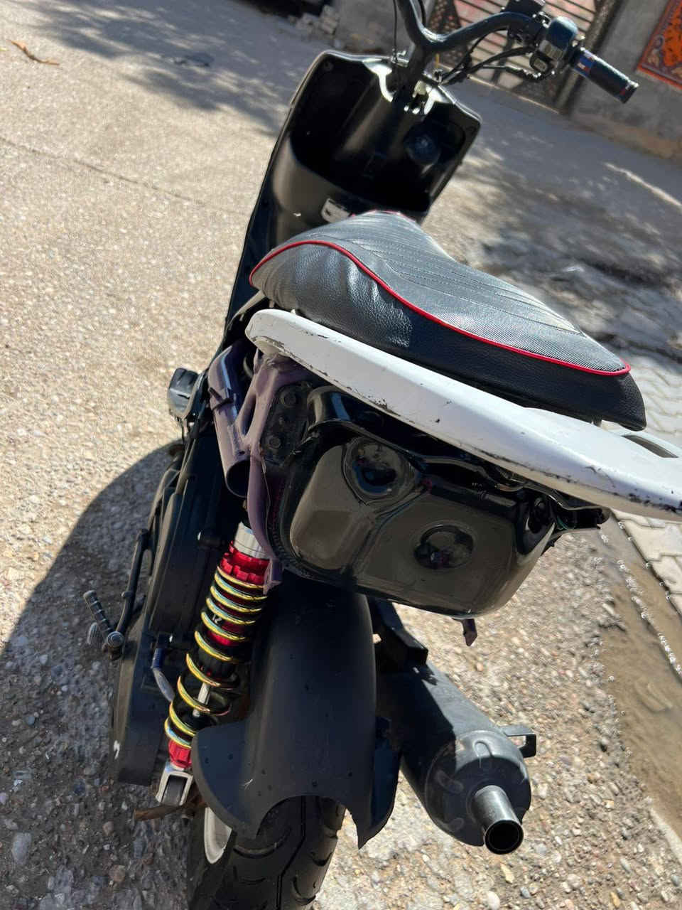 دراجه ماكس عدله صارله اسبوع من مصعدين طابوكه بوشه 55 دراجه تخبل تجي وشوف بعينك سعر 450 وبيه مجال


**إذا كنت صاحب هذا الإعلان وتريد حذفه لأي سبب، رجاءا أرسل رسالة إلى الدعم الفني**