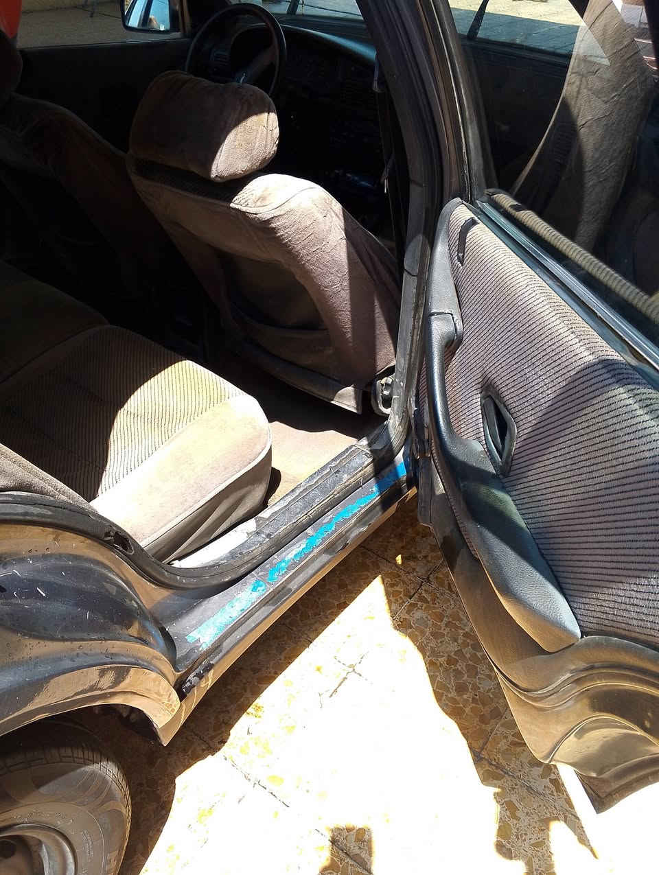 بيجو رقم نينوى مسطره هزه جديد اني الشرعي محرك نوزنات لاصرف ولانفخ شرط جديد طخم دبلات جديده سياره نظيفه وجاهزه متل ماباالصور مصبوغه جماليه بدون ضرر كابون بيها ورقي متوقف السعر 26وبيها مجال  اتصل *********** كورك***********  الشراي يتصل بدون وعود رجا
