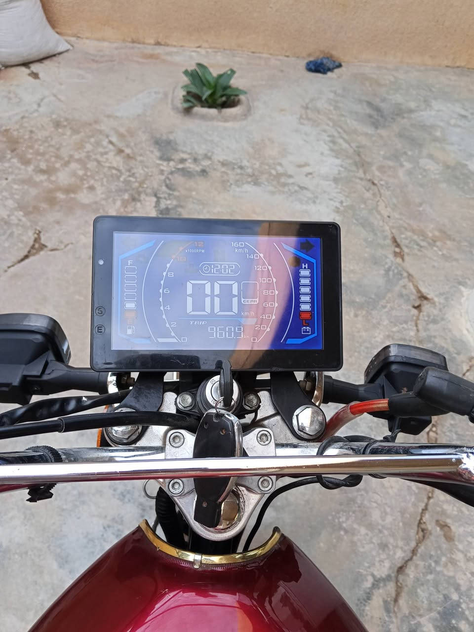 السلام عليكم للبيع دراجة موديل 26كفالة عامة جديدة كلش أوراق كاملة السعر 825  الرقم ***********
***********
