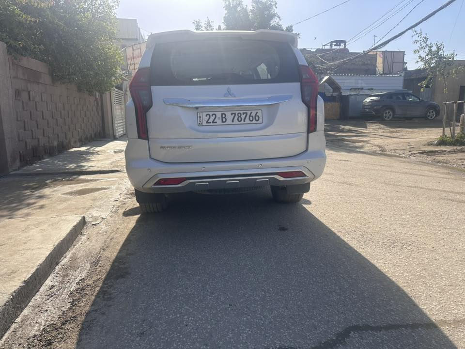 باجيرو سبورت ٢٠٢٠ فول تحكم ستيرن جهتين كشنات جلد مشمشي
مكفوله ما عدا رصعه خفيفه بدون صبغ 
باسمي ***********
تحويل اي يوم 
السعر ٢٢٥ قفل
