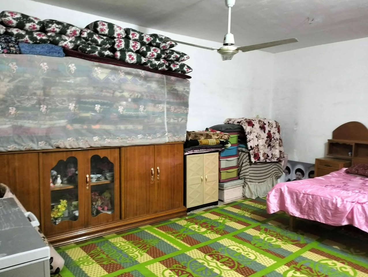 دار للبيع 220 متر ع ساحه 
الواجهة 11 متر 
شريط الجمعيه  خلف  جامع البصراوي
 طابقين 
الطابق الأول// صب كونكريت
غرفتين وصاله واستقبال ومطبخ وصحيات داخل وخارج 

الطابق الثاني // 3 غرف وصاله وصحيات 

سعر البيت // 215 مليون مع المجال 

***********
