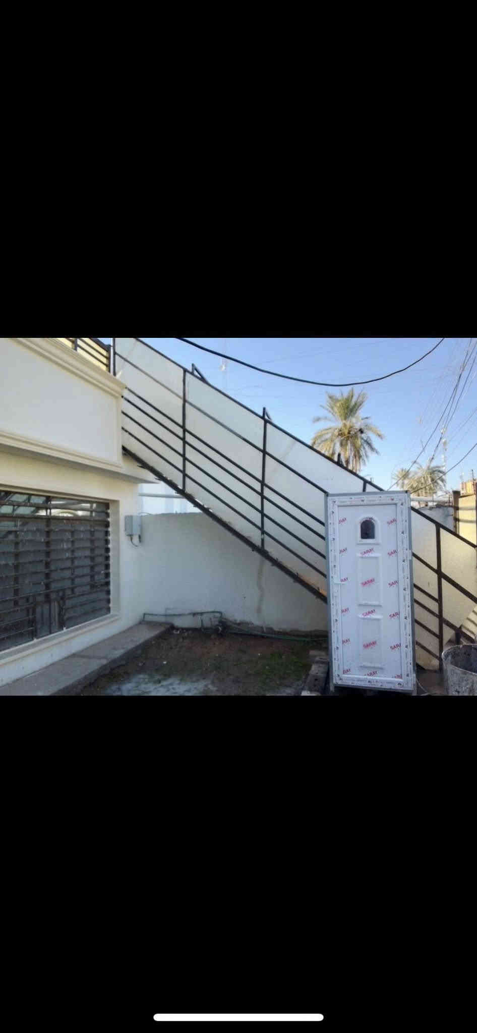 بيت طابو  طابقين للبيع المنطقه المجاري والتبليط قيد الانشاء  العنوان بغداد ...ابي غريب ...حي واحد اذار خلف دائره التسجيل العقاري ودائره الدفاع المدني ..قرب مستشفى أبي غريب العام ....مساحه 150 متر   بناء حديث طابقين السعر ١٧٠ مليون الاستفسار الاتصال على *********** يوجد واتساب
