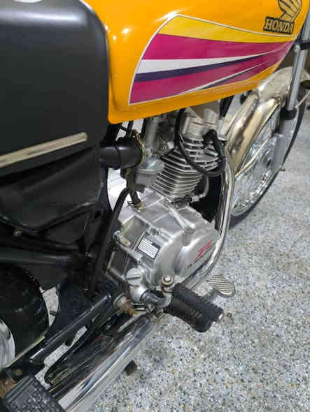 السلام عليكم 
دراجه ايراني للبيع ادوات تعمير 2025دراجه بلكارتون تاخذه تلف راسك وتنام مامتعوبه ولامشتغله دلفري مجرد من البيت لشغل ومن شغل للببت تعمير بيدي انه معمره 
سعره 600وبيه مجال لطيبين والمايعجبه سعر اكو دراجات خير من الله ‭0788 155  0771‬
