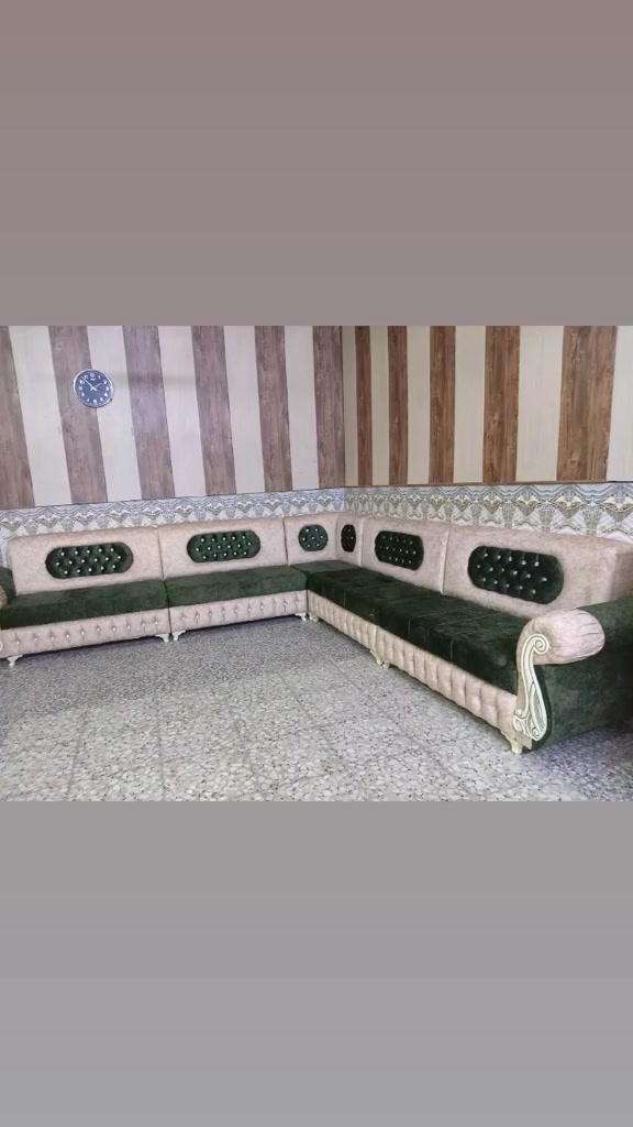 تم تسليمة بل عافية عليهم نشتغل حسب الطلب ديوان او تخم نطلع نقيس المكان على متر لاستفسار اكثر اتصل *********** بابل بكرلي يوجد توصيل 🚕 لكل محافظات شغلنا فقط تسكام قوي وثكيل اي موديل نشتغل
