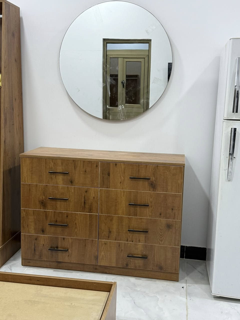 نجاره ابو الحسن
لعمل كافه اعمال النجاره والديكورات التركي والصاج 

البصره صناعيه حمدان 

***********
