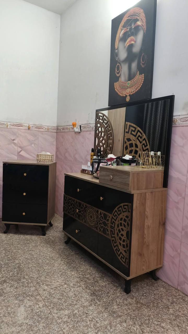 غرفه تركيه جديده ونضيفه جدا ودوشك وياهه نضيف وجديد سعرها 800 الف للتواصل خاص 🤝🏻


**إذا كنت صاحب هذا الإعلان وتريد حذفه لأي سبب، رجاءا أرسل رسالة إلى الدعم الفني**