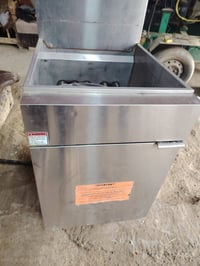 غلايه مال ريزو للبيع جديده كلش سعر 650 وبيه مجال علق واني اراسلك رقم ا...