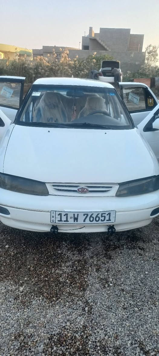 للبيع سيفيا موديل ٩٥ رقم بغداد انكليزي سنوية وهزه جديده كير عادي مكفول محرك جبير لا تنقيص ولا تبخير مشط وباور جديد شديتهن وصدر امامي خلفي جديد تخم تاير كهربائيات شغاله اربع جامات صاعد ونازل غرفتها حلوه مصبوغه عام بدون دواخل عارضها ب٣٧ وبيها مجال بسيط مكاني صلاح الدين قضاء الظلوعية للاتصال /***********
