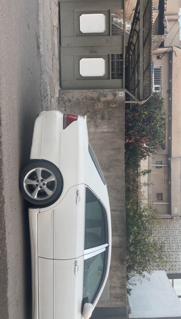 تۆیۆتا کراون ئەسلیت athlete 2006
سوکان کارەبا
دوو کوشن کارەبا
بەسمە ڕەساسی
ئاوێنە کارەبا و شەفت
گەرمی و ساردی بە شەرت 
گێڕ و مەکینە بە شەرت
ماڵی مەدەنی بە شەرت السليمانية, العراق


**إذا كنت صاحب هذا الإعلان وتريد حذفه لأي سبب، رجاءا أرسل رسالة إلى الدعم الفني**