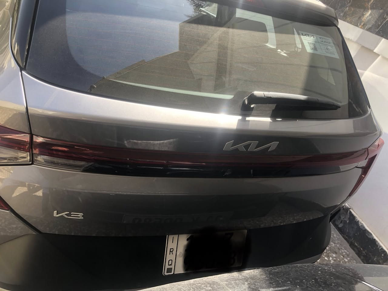 السلام عليكم k3 مكسيكي وكاله الدوليه تحت ضمان موديل 2025 ماشيه 11000 كيلو مكفوله  محرك 1600 دوش رقم بغداد انكليزي مواصفات  بصمه +بصمه ابواب اشاير بل مري مري شفط تحكم ستيرن جهتين تبريد قطعتين فتحه سقف ويل كب  شحن لاسلكي  تحكم بل قيادة   سعر 155$ وبية مجال  اتصال ***********
