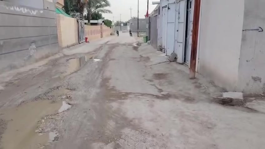 السلام عليكم يوجد قطعه أرض للبيع مساحته 200 طابو زراعي إقرار محكمه سند ٢٥ العنوان جسر اديالي كرغوليه خلف جامع الإمام علي قرب مدرسه المسار الاتصال حسين القريشي ***********
