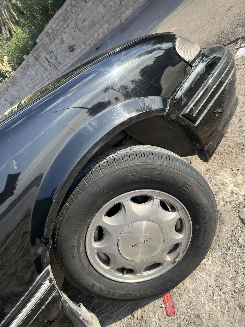 سلام عليكم
برنس دايو 

موديل 1994 

سياره لون اسود جديده جدا مضمومه السياره بلادي السياره بلادي  كهربائيات كلها شغاله اي نقص مابيها السياره جانت مضمومه  بعدها  المسجل عل كاسيت مال قبل. داخل جلد قبل مو جلد حديث  جلدها الاصلي السياره جدا نضيفه الاريل كهرباء. وصوره موجوده  مري جانبيات كهرباء شغالات جامات ٤ شغالات سنتر لك  شغال 
السياره احلا من الصور   رقم بغداد نكليزي سنويه لحد 2030 
تحويل ثاني يوم  هزه جديده 

السياره كامله مكمل 

السعر 45 وبيها مجال بسيط 
لتقيم سعرها بل مصبوغه ولتعبانه لسياره جديده جدااا 

العنوان بغداد العطيفيه 

***********
