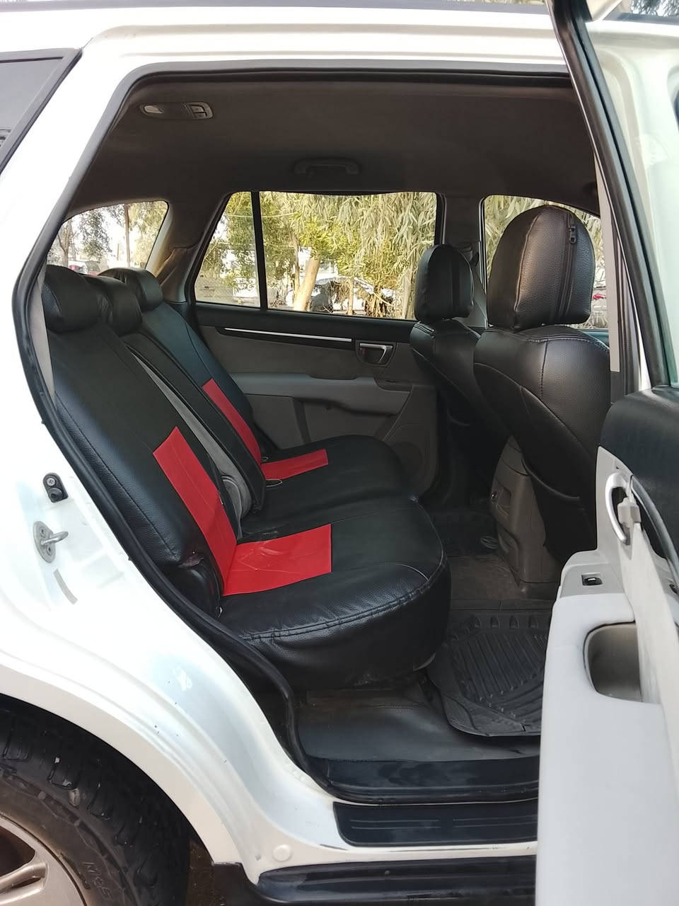 السلام عليكم ورحمه الله وبركاته سياره سنتافي موديل 2009 رقم بغداد دولي هز جديده تخم تاير سياره جاهزه   محرك  كير كهربائيات.   سياره    للبيع مراوس سياره ناصيه سياره مصبوغه حزام بدون دواخل وارد امريكي سياره باسمي مكاني سياره بابل ==***********
