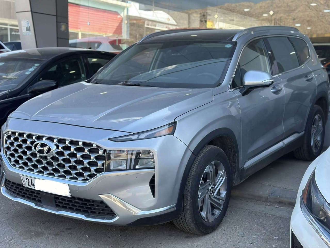 سنتافي موديل2023 ماصوفات فول فول كوشن جلد كوشن هيتر كوشن تبريد كوشن مساج كوشن خزن شاشه الكتروني و تحكم شاشه مزن  پينج كاميره پشت و پيش حساس و رادار ويل كروم و په رده 

ضرر : صبغ قطعه ك و بوستك ده رگه هي بي داخلي و بي يرباك رقم جاهز گيرو مه كينه شه رت به ر و رادار شريكه 

*********** اكر, نينوى
