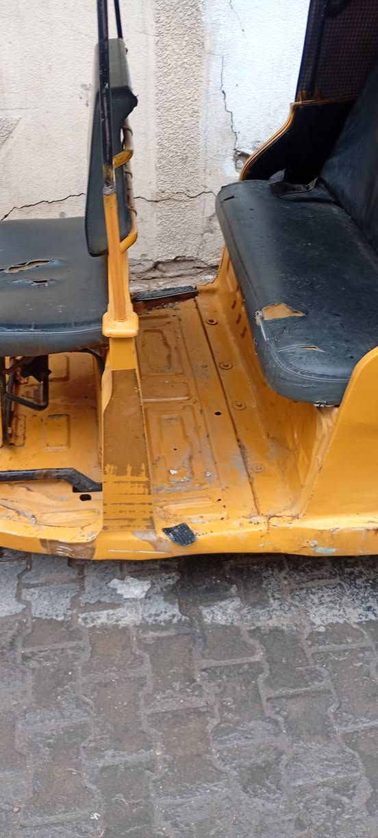 السلام عليكم تكتك تي في اس للبيع م 2020 مكينة 23 جديدة أوراق كاملة كهربائيات شغاله جاهزة كبل للشارع ماناقص اي شي السعر 2,600 وبيها مجال قليل حك الجيه مكاني بغداد الاستفسار على الرقم ***********
