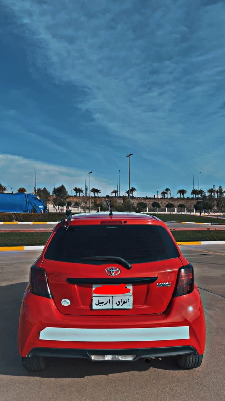 تويوتا يارس ٢٠١٦ 
يةك پارجة و دو پةلة بوياغة 
جام كارةبا
مةكينة گةورة
Abs
دژة خليسك 
شاشة
١٣٢مايل رويشتوة
كير و مةكينةو تةقةو رةقةى بةشةرت سةيارةيةكى هةتا بليى جوان و پاكة
٤٠٠$غرامةى لةسةرة 
باقى هةمووى بةشةرت 
٩٥وةرةقةو كةمةك مةجال 
*********** أربيل, العراق
