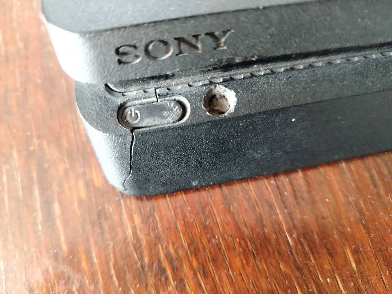 السلام عليكم بلي 4 سلم مستعمل للبيع في بغداد البلي جديد مستعمل قليل بس بي الجوستك تعبان وبي مشكله صغيره الدكمه اللي تطلع منها القرص مكسوره فقط وماكو كارتونه ونظافه 85 بالميه يجي وياه قرصين gta5 وماين كرافت سعر بي مجال ١٩٠ وبي مجال


**إذا كنت صاحب هذا الإعلان وتريد حذفه لأي سبب، رجاءا أرسل رسالة إلى الدعم الفني**