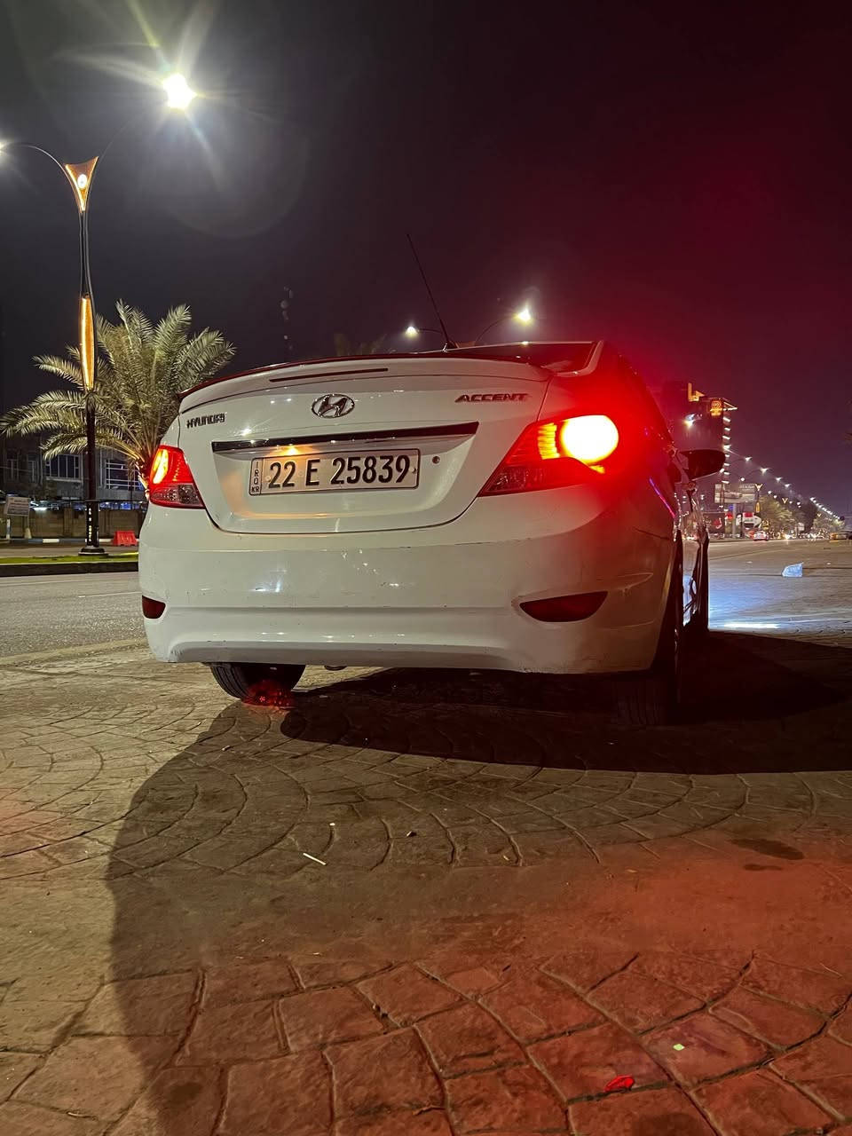 تحية طيبة السلام عليكم ورحمة الله وبركاتة
أكسنت 2011 خليجي مضلع 1600 دوش قطرتين 
رقم أربيل الجديد السيارة بإسمي تحويل ثاني يوم
كير ومحرك مكفول وعلية إدامة جديدة 
صدر وحدادية تخم تاير باتري جديد بالكامل 
مواصفات الاكسنت المعروفة تحكم ستيرن جهتين رد وإغلاق المكالمات السيارة شاشة تاب 
اشاير بالمري+سويج عدد2+ أرضية جلد 
سنترلوك وصندوق على الريمونت 
السيارة مشدود علية منظومة زنون LED أبيض ثلجي عالي ناصي 
السونار مرفق بالمنشور
السعر 98 وبية مجال 
مكاني بغداد رقم التواصل يتوفر واتساب 
***********
