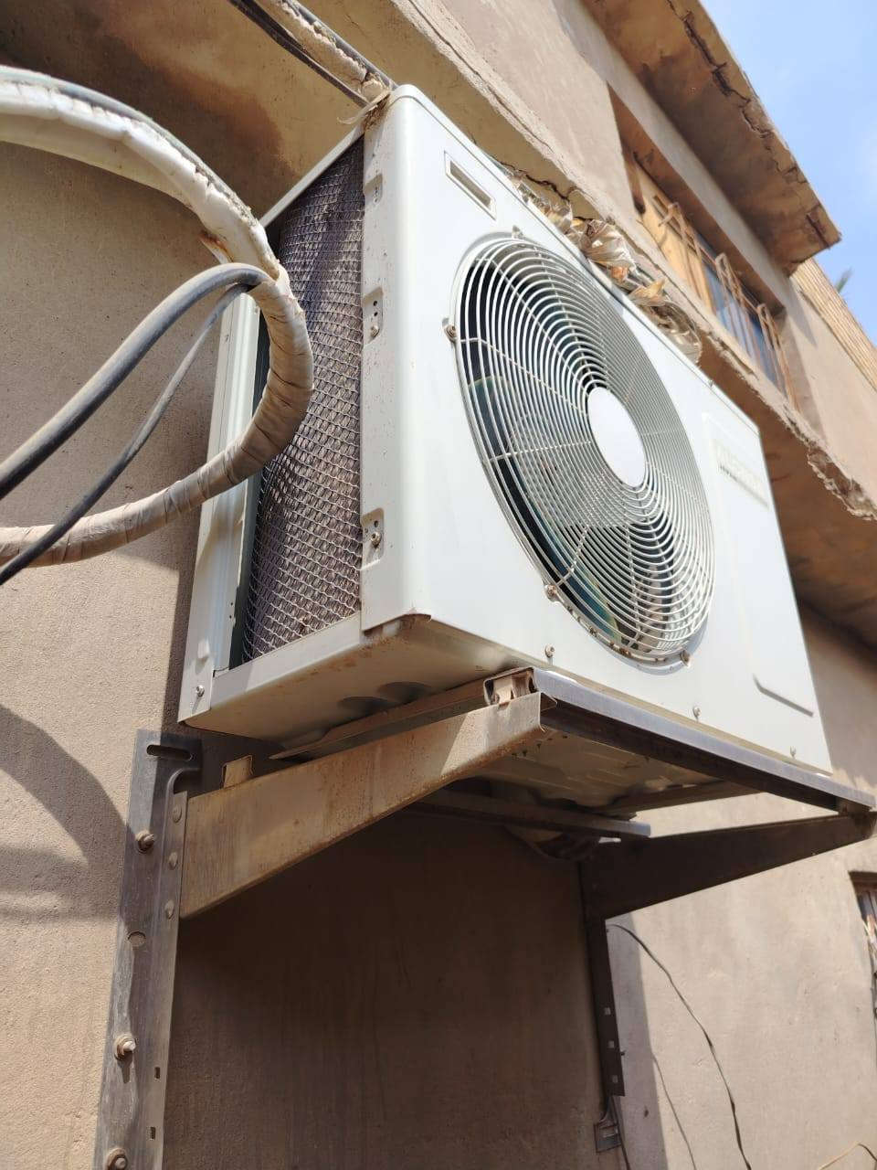 اثاث بيت للبيع
سبلت ٥٠٠
مرجوحه عش العصفور ١٢٥
مرايه بها قاعده ٥٠
دب وردي ٤٠
غساله ٢٠٠
جربايه حديد٥٠
زاويه ملابس ١٠
مكينه خياط ٧٥
إطار صوره ٢٠
كريكوت ٢٠
طابعه ١٥٠
مفرش أرض ١٥
منظم ٥
ماطور ماء١٥
جنطه سفر ٢٥
ترمز ١٥
لوحه نمر ١٠
صوبه كهربائيه ١٠
راديو ١٠
كرسي أطفال ٥
منظم ٧
سيت فازات ٢٠
بكرات نركيله الوحده ٦
سلات مجمده العدد ٤ ب١٠
العنوان اعلام السيديه


**إذا كنت صاحب هذا الإعلان وتريد حذفه لأي سبب، رجاءا أرسل رسالة إلى الدعم الفني**