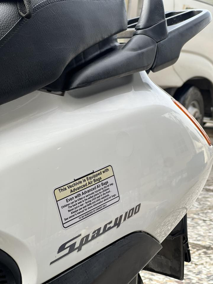 سبيسي نضيفه جدا مصار هواي من نزلته من الرمبه سعر مليون وربع مكاني بغداد الغزاليه
***********
