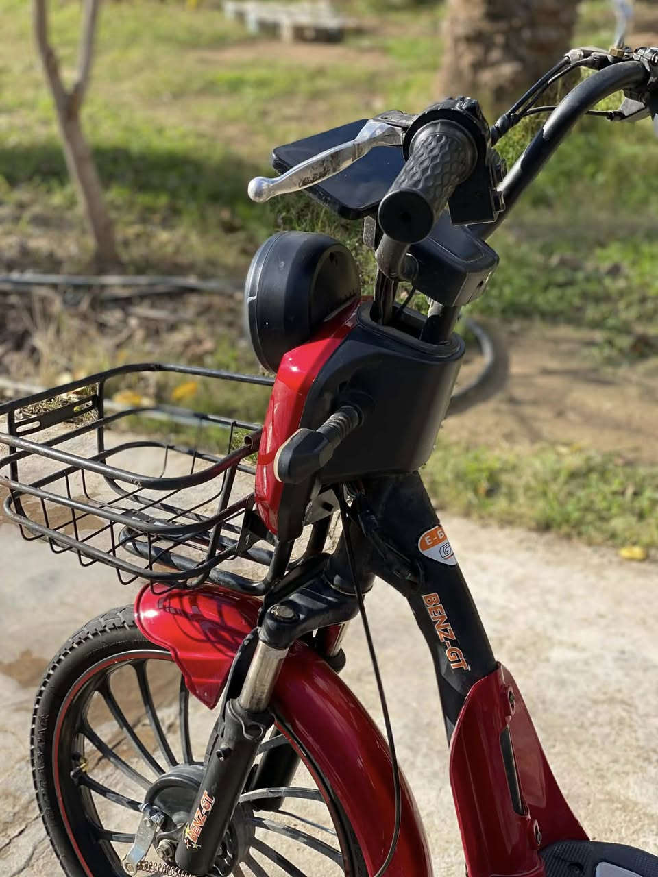 السلام عليكم بايسكل شحن للبيع موديل ٢٠٢٤ كله كامل بطاريات جدد عل فحص حجم ٢٠ السعر ٢٥٠ بي مجال مكان ديالى بعقوبه التواصل عل خاص او رقم (***********)
