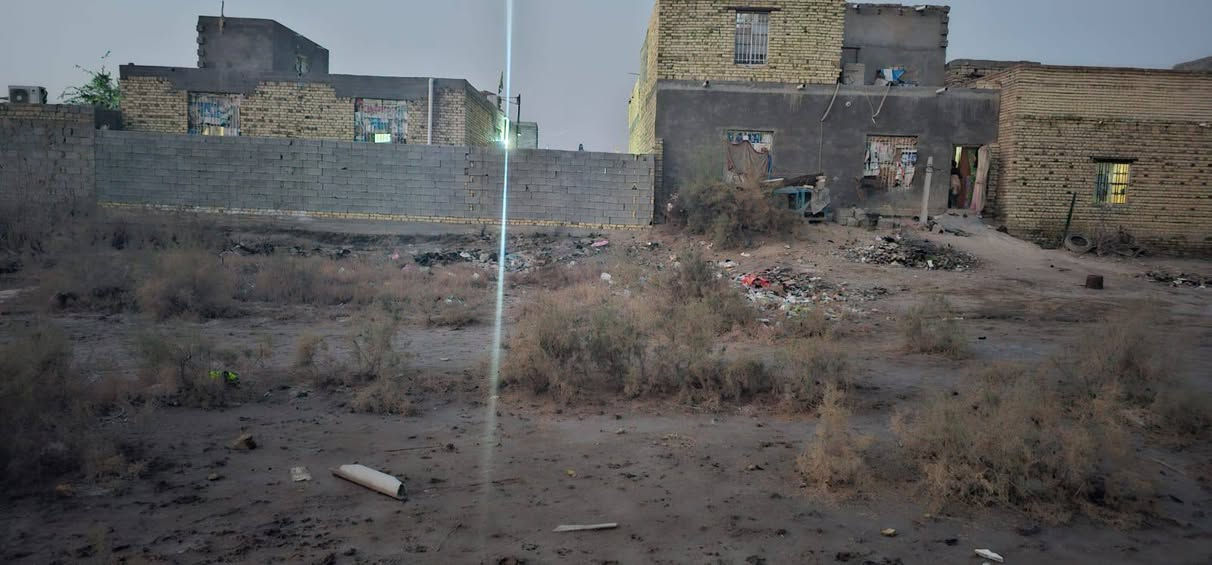 قطعه قرب بيت ابو هاجر 220 متر***********
