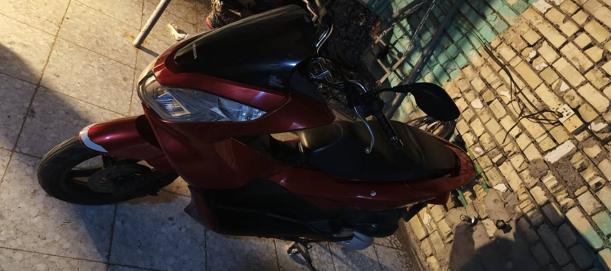 السلام عليكم جيل ثاني مكينه مكفوله وناعمه شايرها كلها شغاله حساساتها كلها شغاله مدينه صدر سعر ١٨٠٠ وبيها مجال *********** وتساب ما عندي
