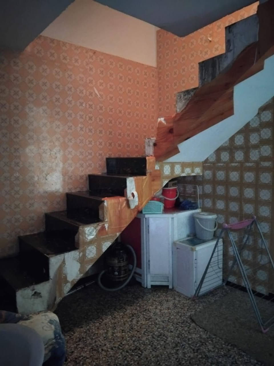 اسلام عليكم ورحمة الله

يسر مكتب المحمود للعقار 🏡🏡

عن توفر دار سكن للبيع ملك صرف طابو
☝️☝️☝️☝️☝️☝️☝️☝️☝️☝️☝️☝️☝️
في منطقة سويب شارع الكيات التجاري

مساحة ٧٢ متر طابو ملك صرف

٢ نوم _ صاله _مطبخ _خدمات _مدخلين

 جانبي _مجاري _تبليط _ماء _كهرباء

السعر ١١٠ مليون مع المجال مع صاحب العقار
مكتب المحمود للعقار ابو حسين *********** بي واتساب
