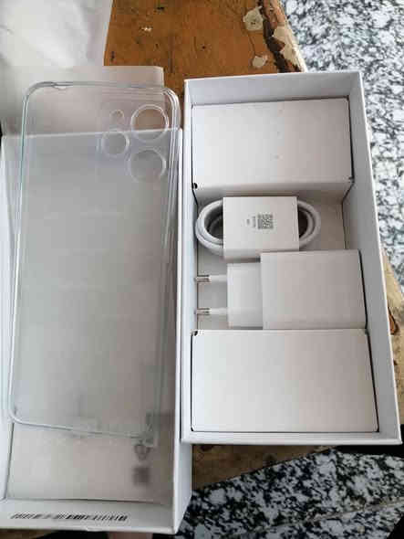 السلام عليكم جهاز للبيع ريدمي 12 مستخدم قل اسبوع مراوس وبيع الذاكره 256 السعر 160 الشراي يتصل *********** الحناكية
