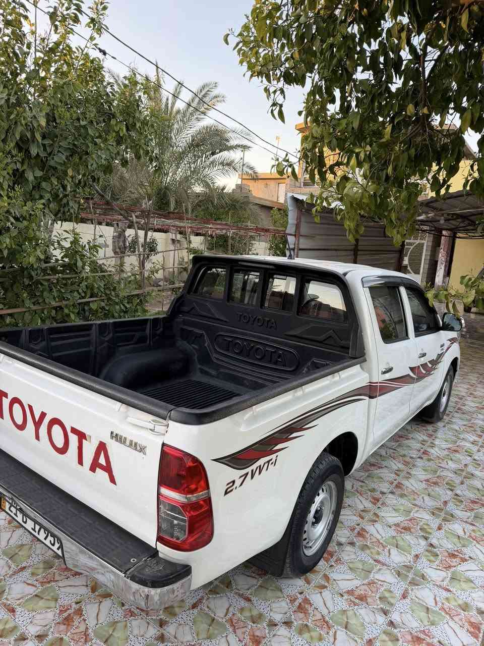 السلام عليكم
للبيع موديل ٣٠١٤ 

شاصي ١٢كير عادي 

مكفوله من صبغ ولبارد 

سياره جديده مبعنى الكلمه 

ماشبه ١٥٠حقيقي

رقم سليمانيه باسمي 

هزه وسنويه جدد 

مكان السياره ديالى بعقوبه 

***********
