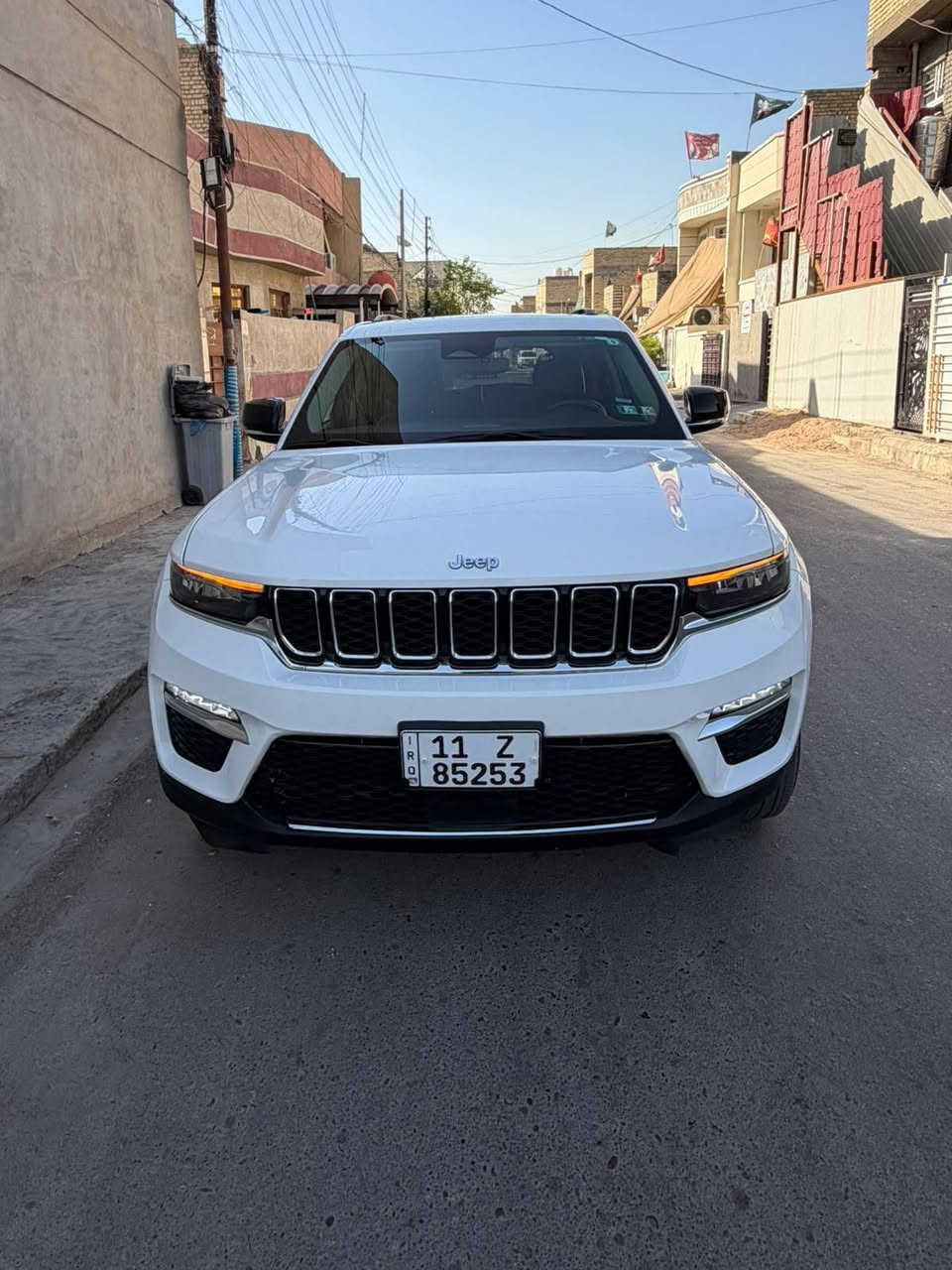 السلام عليكم جيب كراند شيروكي2023 4XE وارد امريكي
Jeep Grand Cherokee 4Xe 2023 2.0L

         حجم المكينه : 2000  تيربو + هايبرد + بلك ان 

المسافة المقطوعة : 32الف ميل

حادث السياره : بنيد و جاملغ يسار مبدلات نفس الون
                         

          حالة الايرباك : سليمه بدون ايرباك

#مواصفاتها

3 شاشات

1.بصمه

2.ستيرن تدفئه

3. تشغيل عن بعد

4.دمام خلفي

5.كشنات جلد

6.كشن السايق ميمري

7.كشنات كهرباء

8.صندوك كهرباء

9.حساسات خلفيه

10. قطع تبريد 

11.اشاير بالمري

12.رادار امامي

13.رادارات 360

14.ثلاث وضعيات قياده

15. بنوراما فتحتين

16. كير ماوس

17. نظام منحدرات

18. هيترات بالكشنات 

19.ويل كب كروم

20.لايتات لد

21.بكلايت لد

22.كشافات

23.بصمة ابواب

#السعر :  292$ و بيه مجال

تفاصيل اكثر هذا ☎️رقمي *********** تحياتي 

مكاني بغداد الزعفرانيه
