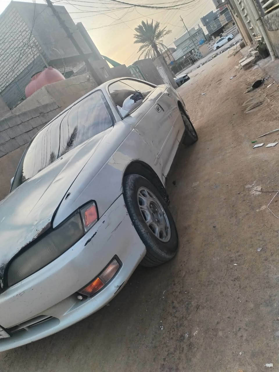 سلام عليكم سياره مارك لبيع كير ومكينه جيس ونجي سدر جديد سياره توه صاعد هزه تخم تاير جديد بيع بدون راعي مكلف بنشر تصال عله رقم *********** مكان كوت بيع او مراوس
