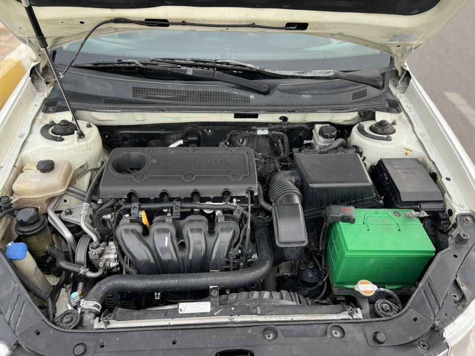 السلام عليكم
للبيع كيا اوبتما خليجي موديل10
محزمه بدون حادث
رقم انبار بسمي
السعر100وبيه مجال
مكان السياره الرمادي الحوز 
الستفسار الاتصال برقم ***********
***********
