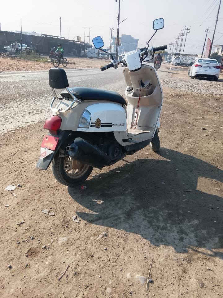 السلام عليكم
كفالة 2009 مزود صلنصة 
 
لتفاصيل . ***********
