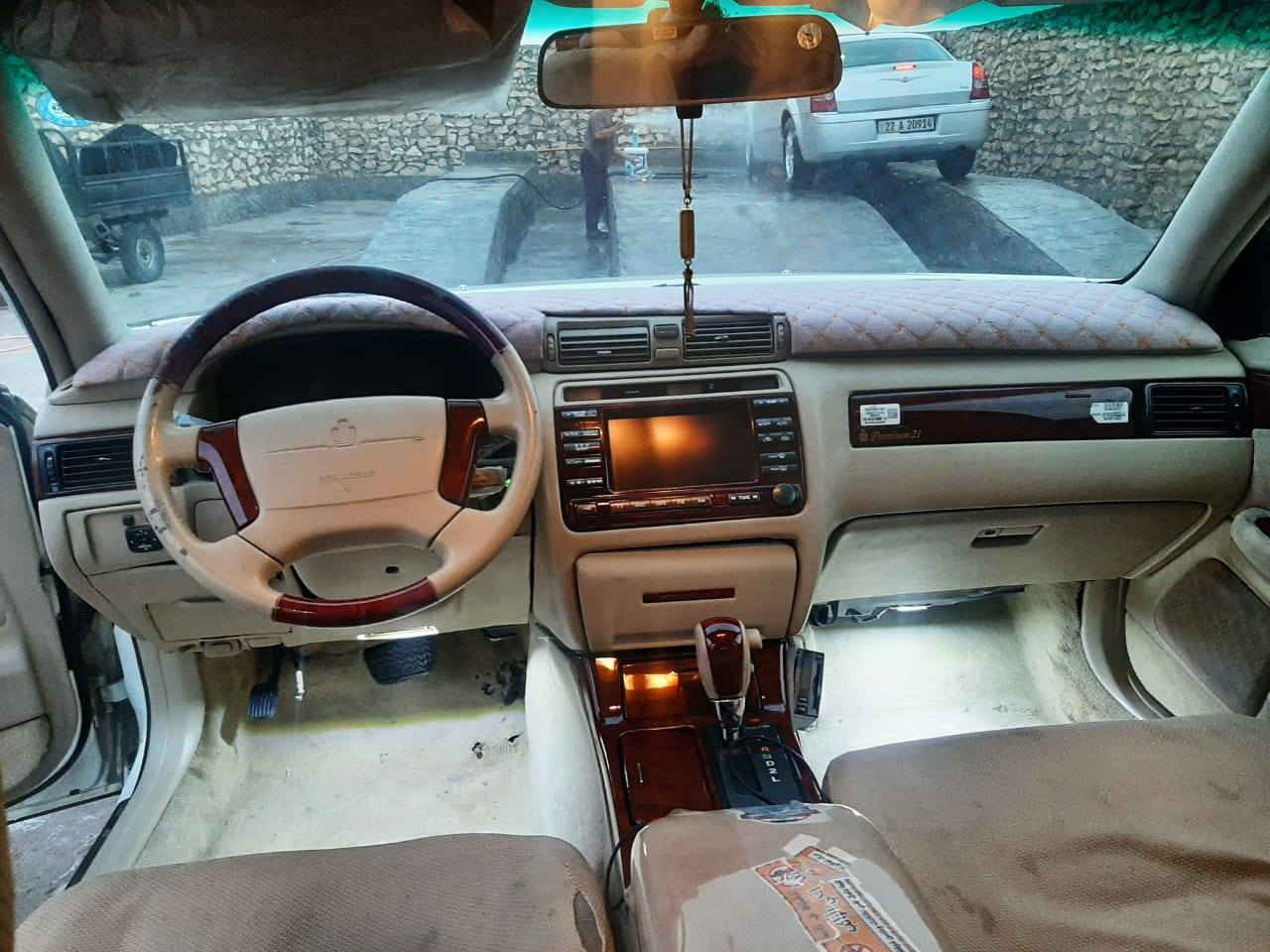 سلام عليكم سيارة ملكه للبيع
تفاصيل🫶♥️

1مكينه ديفور الجبير✈️
2 شاصي 75👍
3 اربع كشنات كهربائي 
4  اتلث دكم
5 منضومه تبريد جديدة
6 تخم تاير جديد
7 حدادية جديد
8 بسمي ثاني يوم اداورلك
9 رقم اسليمانيه 
10 سيارة ماذب عليه ربع
11 ادامه للمكينه ستوني سويته
12 بيه دحجه بسيطه كلش
13مديل 2002
14المكان الديوانية قضاء الشنافية
15رقم الهاتف ***********
    16 السعر 120وبيه مجال
