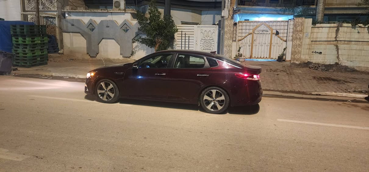 للبيع اوبتما موديل ٢٠١٨ محدث ٢٠٢٠ رقم بغداد حادثها فقط مقدمه البنيد السعر 145$ وبيها مجال مكان كربلاء ***********
