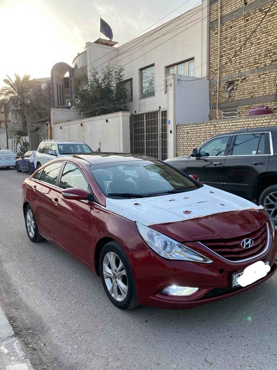 سلام عليكم سوناتا ادوات ادوات كصتين دخول جديد خليجي  مديل 2014 سياره جاهزه من كلشي جديده مكينه كير كفاله تبريد ثلج حداد 100/100 سياره جاهزه من كلشي مكينه 2400 دوش بانزين اصل فول 1/1 بنراما شاشه كأمره مريات شفط حساسات تحكم ستيرن داخل عسلي 
متومه شمالي نكليزي طبق اصل شرط حاسبه  منضومه زنون السعر 50$
مكاني البصره رقم  ***********
