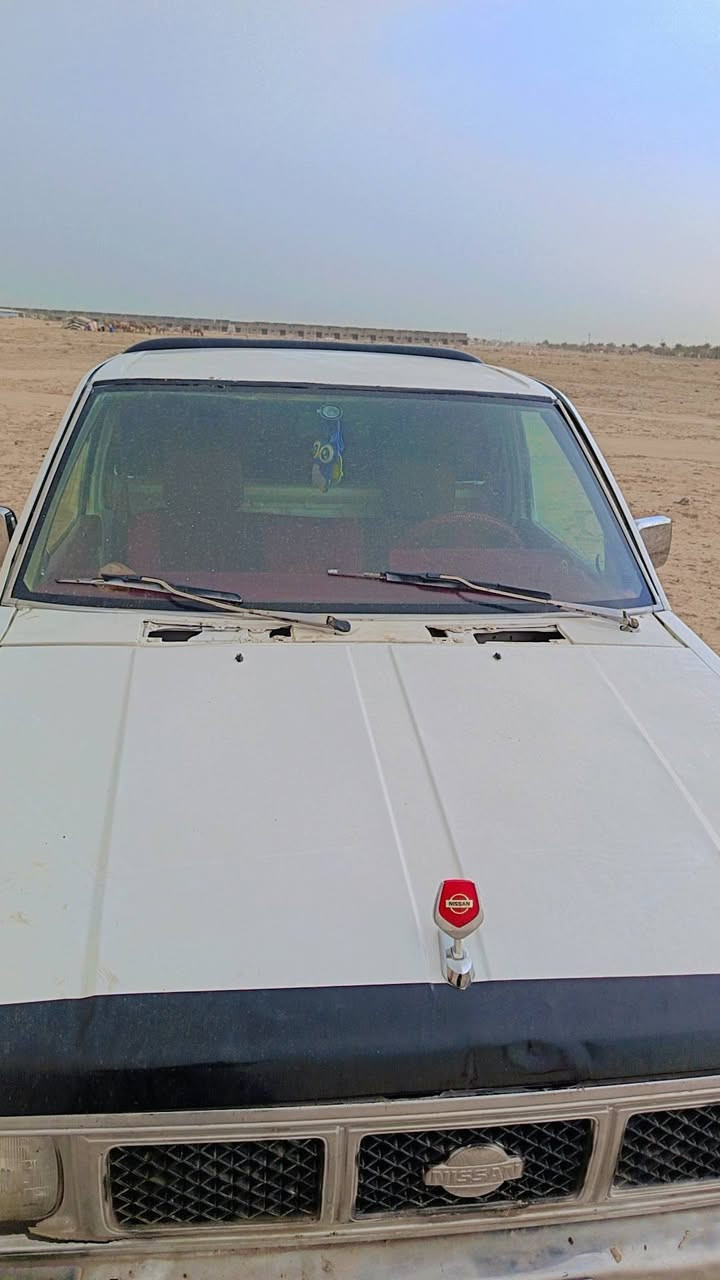 يالله سلام عليكم نيسان موديل 92 رقمه واسط مكفوله مكينه وكسن وكير وحداديه شرط مشروطه مكان النجف طريق ياعلي عمود 110 سعر 40 وبيه مجال بصيط لشراي رقم التلفون ***********//***********
