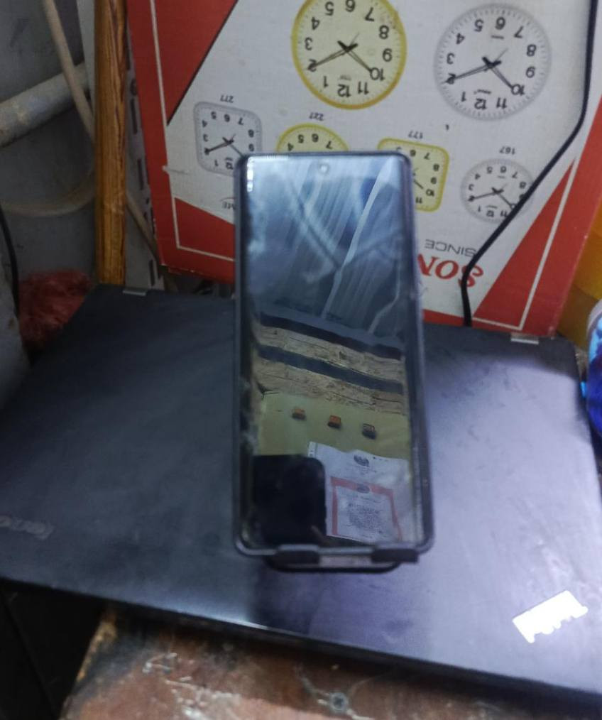 سلام عليكم جهاز infinxhot50 pro plus رام 16 ذاكرة 256استعمال قليل كارتون مالته موجودة وشاحنه موجودة بس الواير مو مالتة وبي ضربة بل لزگة اني ابدلها من يمي تلفون جديد ونضيف ورايدة ب 200وبي مجال قليل مكاني بغداد بياع


**إذا كنت صاحب هذا الإعلان وتريد حذفه لأي سبب، رجاءا أرسل رسالة إلى الدعم الفني**