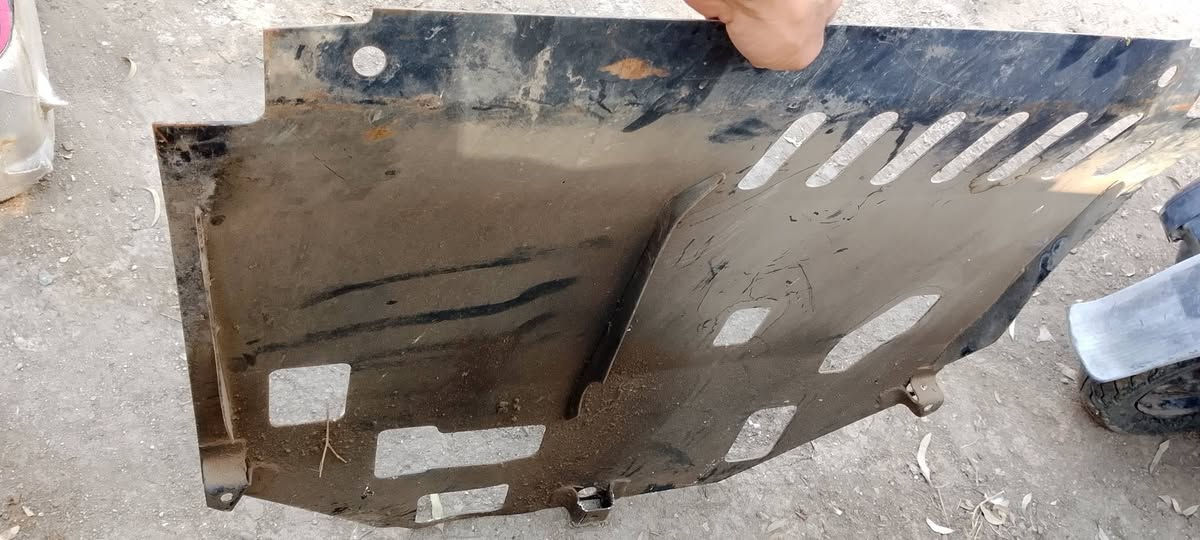 السلام عليكم سيبايا ودرع مال مكينه حديد نضيفات مكاني باب معظم قيم وخذ ***********
