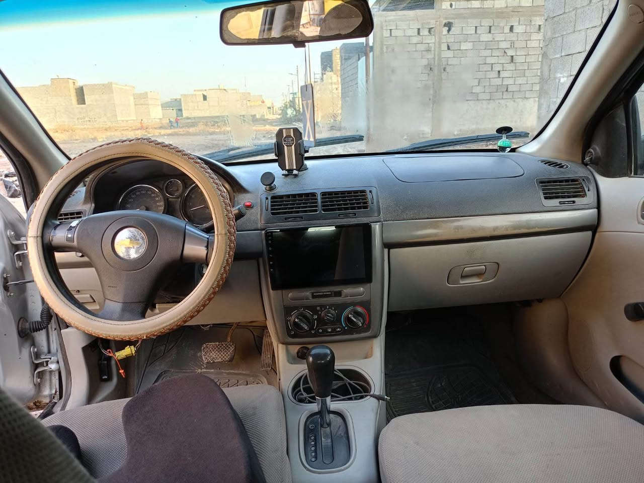 سياره شوفرليت كوبلت موديل2008 للبيع السياره شغاله المكينه والكير مكفولات فقط البيبان الاماميه بيهم اخياس وبقيه البدي نظيف سعر البيع 24وبيه مجال الشراي يجي يكلب السياره ونتفق
عنوان البصره ابو الخصيب

رقم صاحب السياره انه مكلف بل نشر 

*********** البصرة, العراق
