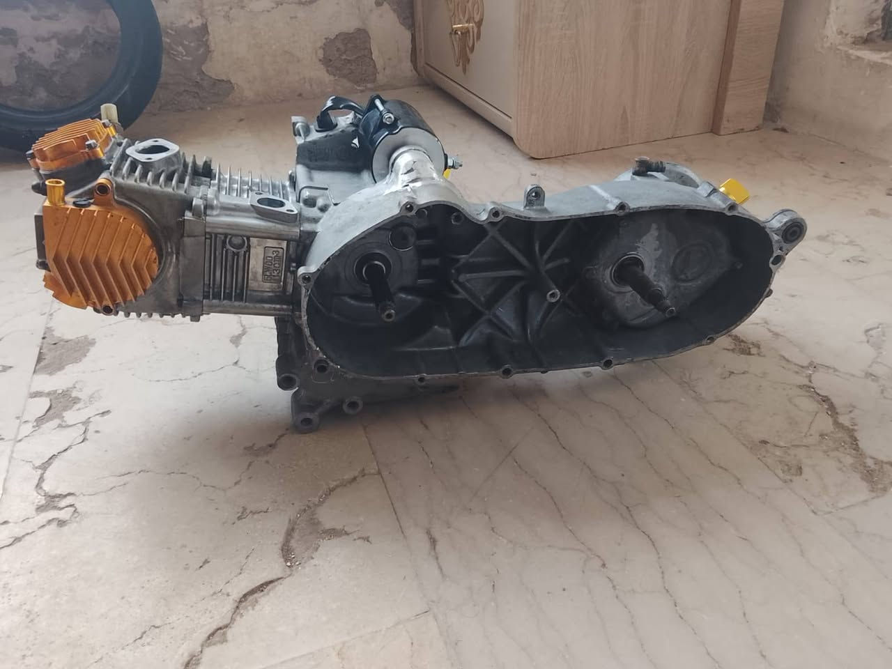 سلام عليكم تزويد للبيع ماكس وسكنس كله اصلي غراض مفوله ونظيفه اسعار خاص رجاء شتريد بل خدمه مكاني بغداد حي العامل رقم ***********
