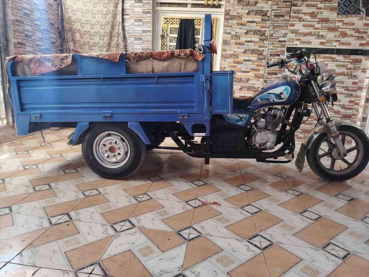 سلام عليكم شباب ستوته لبيع مديل 2023 مكفوله من كلشي السعر مليونين وثلاثميه وبيه مجال الى الناس الطيبه يريد يتصل على هاذا الرقم *********** المكان الدوانيه حي العسكري
